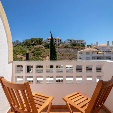 Hardwick Communal Pool In Center Of Carvoeiro